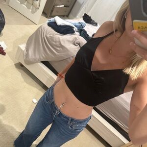 Sky and Sparrow Black Crop Top